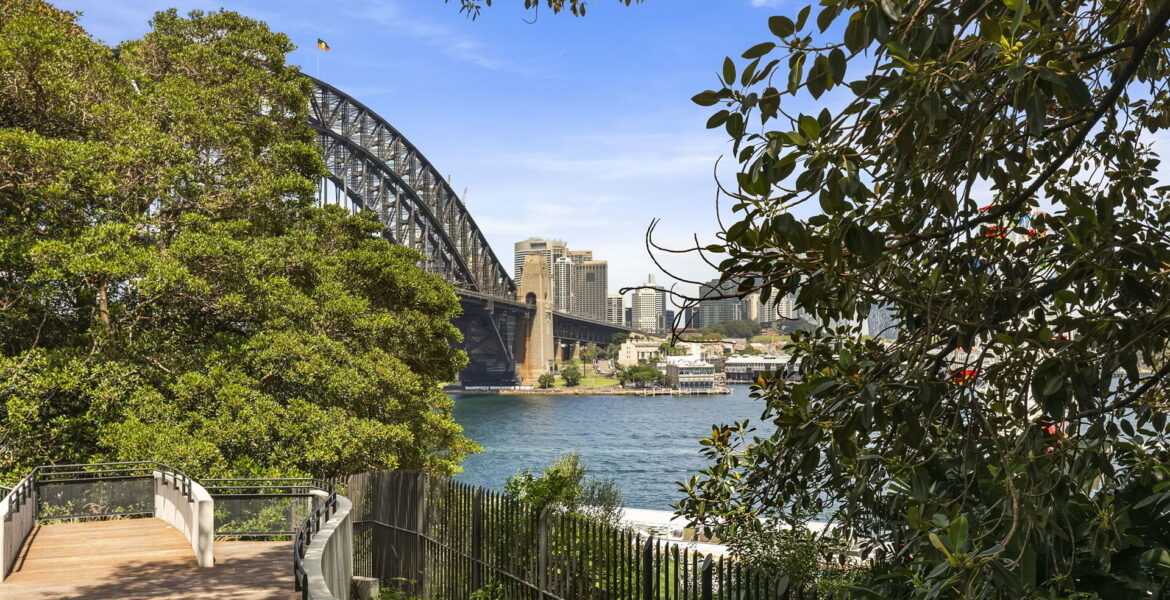 808/8 Glen Street, Milsons Point, NSW 2061